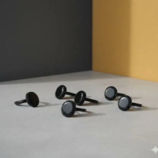 Mini Black Stone Decorative Ring – Simple & Lightweight Accessory