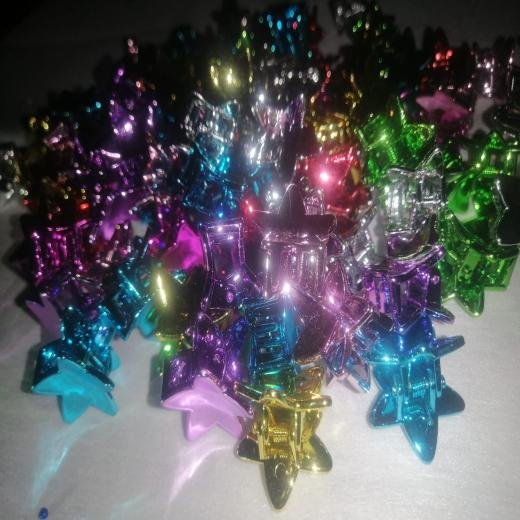 Shiny Multi-Color Tiny Star Claw Clips for kids